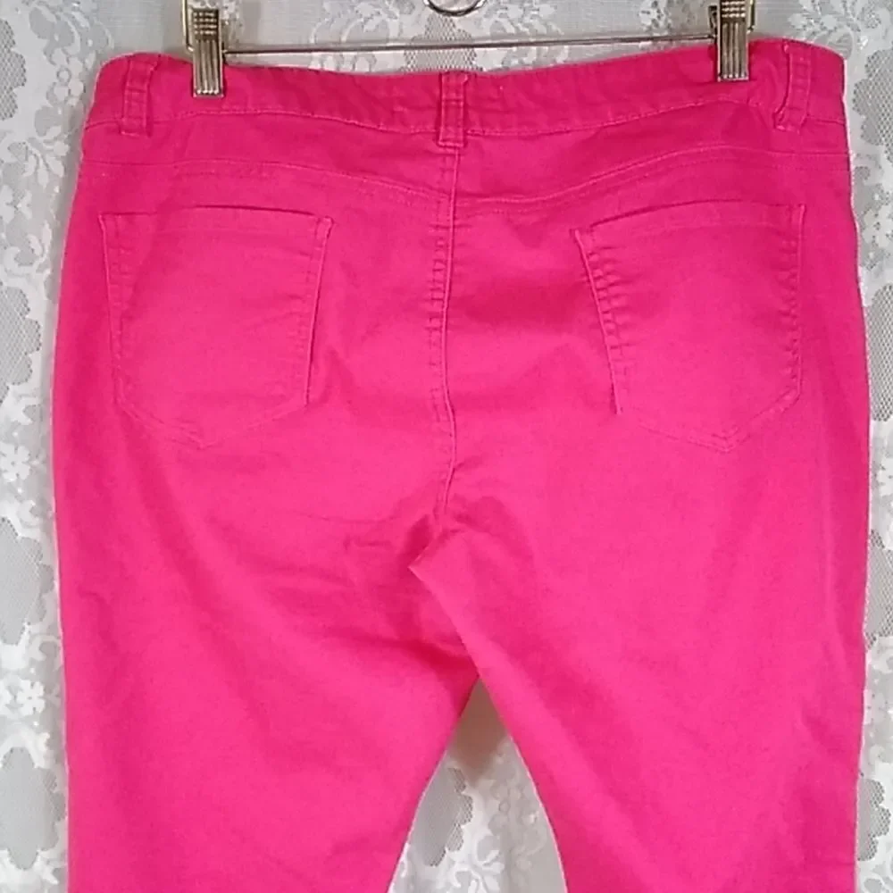 No Boundaries Women's Pants Size 17